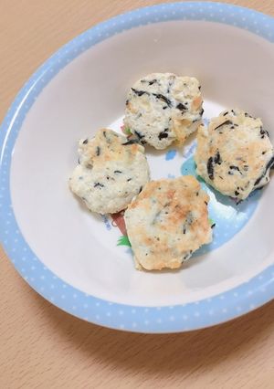 胸肉とひじきの豆腐ハンバーグ•つかみ食べ-レシピのメイン写真