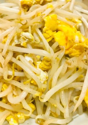 シンプル塩コショウでもやしと卵の炒め物-レシピのメイン写真
