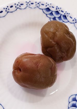 梅シロップの残り梅でカリカリ梅-レシピのメイン写真