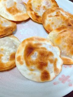 余った餃子の皮でパリパリおつまみ-レシピのメイン写真