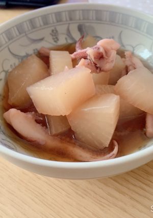 シンプル☆超絶簡単☆イカと大根の煮物-レシピのメイン写真