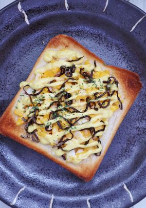 絶品で簡単☆朝食に♪塩昆布と卵のトースト-レシピのメイン写真