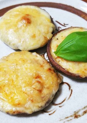 椎茸のチーズ焼き(ピザ風、醤油マヨ)-レシピのメイン写真