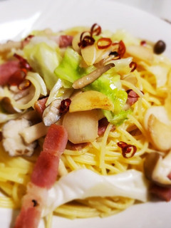 しめじときゃべつのペペロンチーノ-レシピのメイン写真