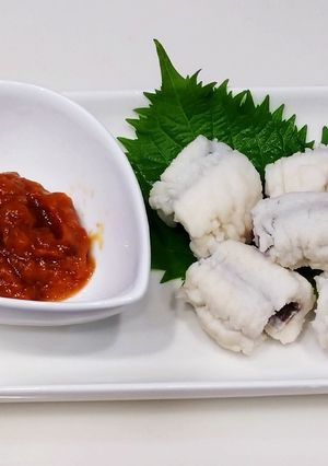 鱧の湯引き、梅肉添え-レシピのメイン写真