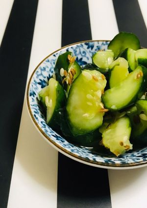 簡単 胡瓜の鶏がらスパイス漬け クミン-レシピのメイン写真