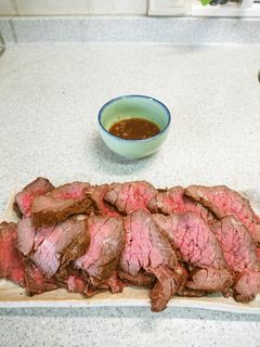 炊飯器でつくるローストビーフ-レシピのメイン写真