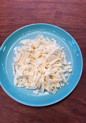 霜のついたピザチーズを綺麗に復活する方法-レシピのメイン写真