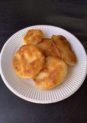 南米の食事パン、とうもろこし粉のアレパ。-レシピのメイン写真