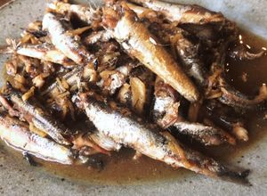 カタクチイワシ(セグロイワシ)の甘露煮♪-レシピのメイン写真