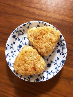 朝食にもおすすめ☆かんたん焼きおにぎり-レシピのメイン写真