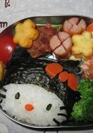 ハロウィンキティ弁当　キャラ弁-レシピのメイン写真
