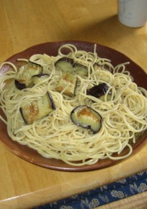 簡単!茄子のコンソメパスタ-レシピのメイン写真