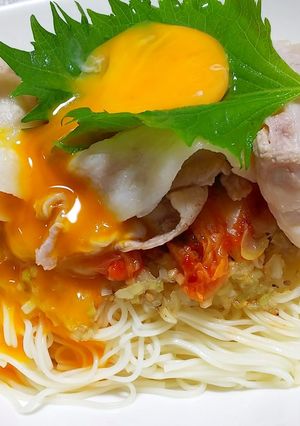 豚バラとねぎ塩にんにくの素麺-レシピのメイン写真