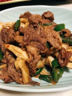 シンプル!舞茸と牛肉のピリ辛味噌炒め-レシピのメイン写真