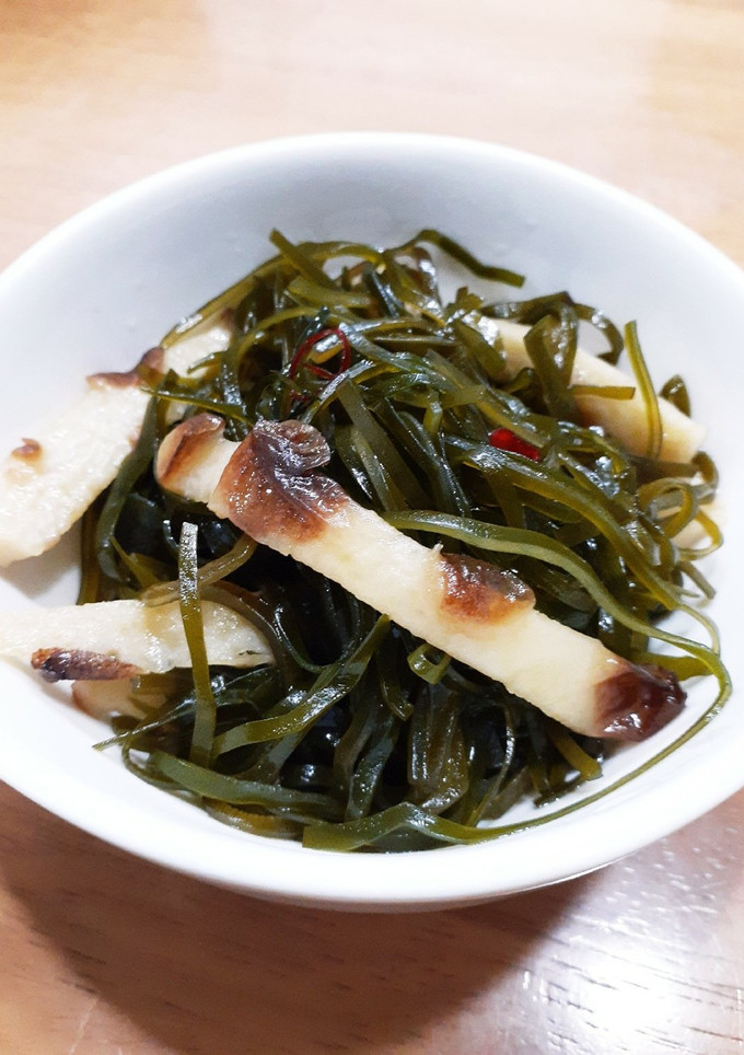 簡単！切り昆布とちくわの煮物-レシピのメイン写真