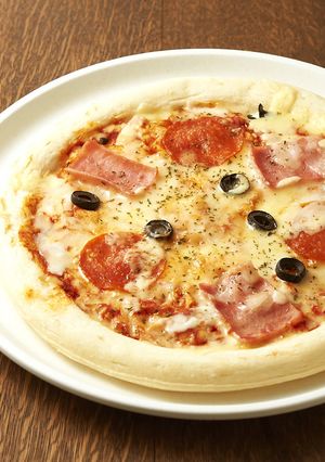スモークトースターで「冷凍ピザ 」-レシピのメイン写真