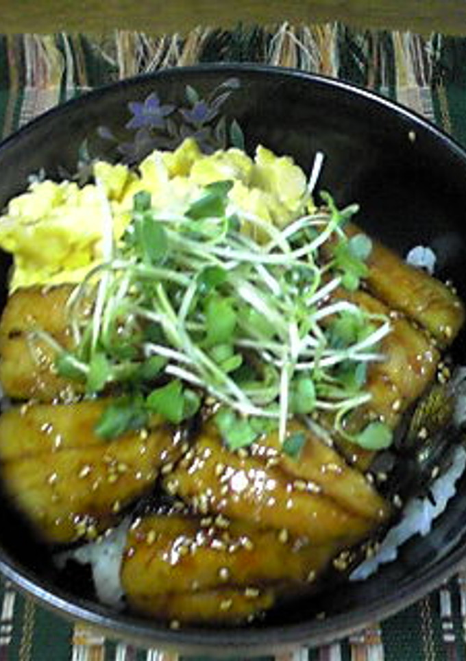 大好き♪さんまのかば焼き丼★-レシピのメイン写真