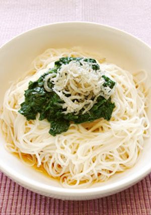 モロヘイヤとカリカリじゃこのそうめん-レシピのメイン写真