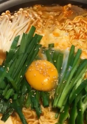 辛ラーメン　アレンジ　韓国鍋-レシピのメイン写真