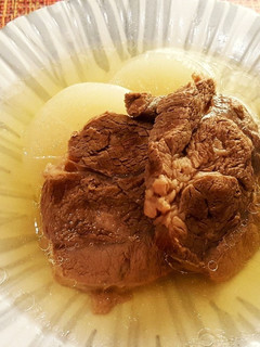牛すね肉と大根の塩煮込み。(o^^o)♪-レシピのメイン写真