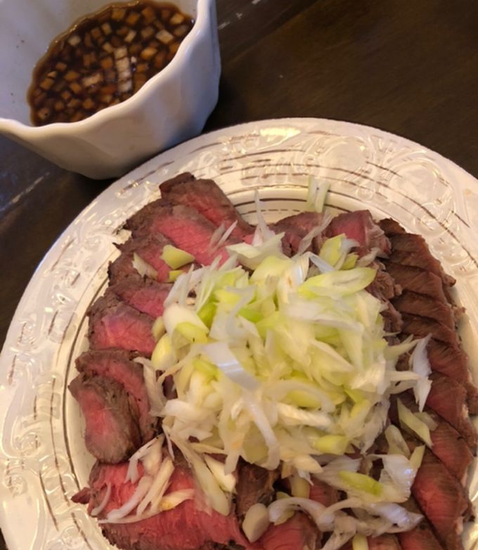 牛肉たたきのタレ　〜にんにくきいてます〜-レシピのメイン写真
