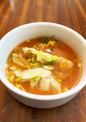 簡単!キムチ餃子スープ-レシピのメイン写真