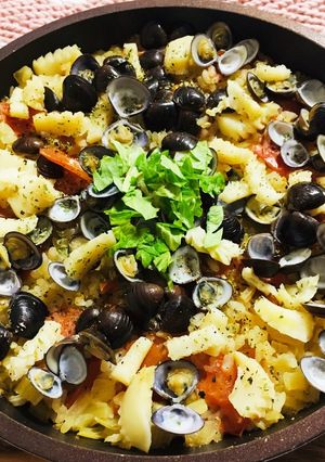 しじみとイカのパエリア風トマトご飯-レシピのメイン写真