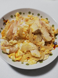 簡単!めんつゆで鳥むね肉の親子丼!-レシピのメイン写真