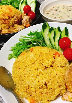 簡単！お肉ホロホロ♡チキンカレーピラフ-レシピのメイン写真