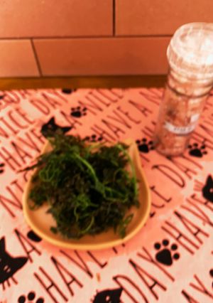 人参の葉の素揚げ♡色々使え、このままでも-レシピのメイン写真
