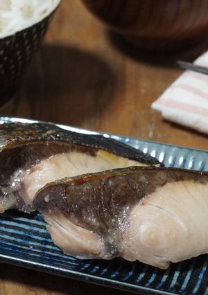 白身魚(ブリ)の麹漬け焼き-レシピのメイン写真
