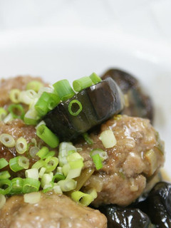 プチプチ肉団子とナスの炒め煮-レシピのメイン写真