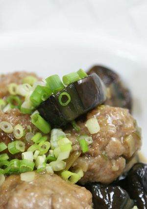 プチプチ肉団子とナスの炒め煮-レシピのメイン写真