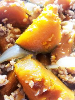 照りっ濃く!!南瓜と新玉ねぎの鶏そぼろ煮-レシピのメイン写真
