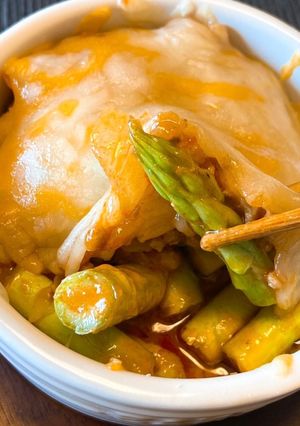 アスパラとミートソースのチーズ焼き-レシピのメイン写真