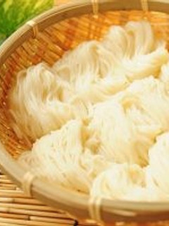 さっぱり冷たい☆冷やしアカモクそうめん-レシピのメイン写真