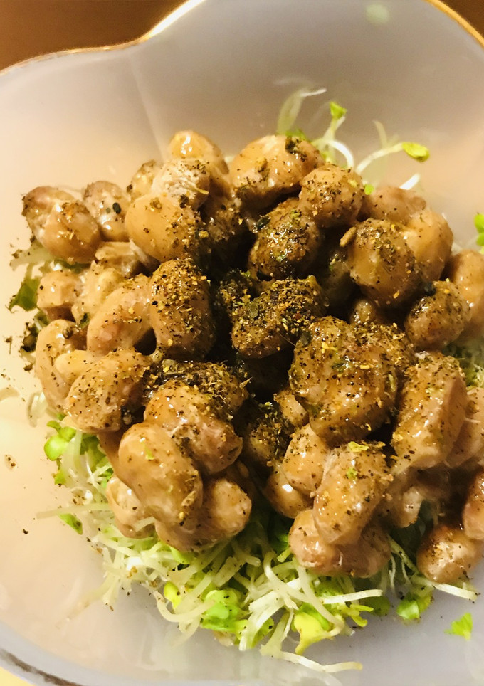 毎日の納豆●みじん切りスプラウトと混ぜて-レシピのメイン写真