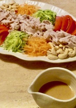 冷しゃぶサラダ 美味しいごまソースで♪-レシピのメイン写真