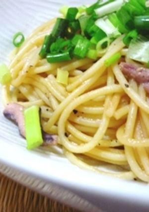 イカの塩辛でバター醤油パスタ-レシピのメイン写真