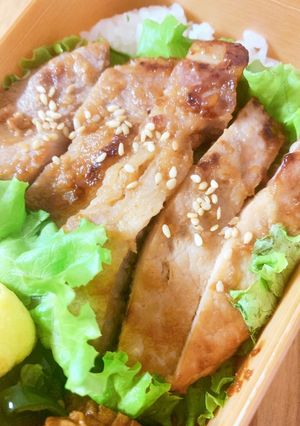 お弁当にも♡簡単豚ロースの味噌漬け-レシピのメイン写真