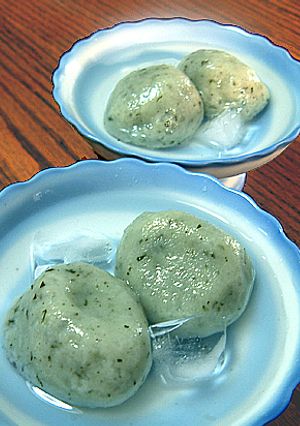 大葉のスイーツ。つるりん白玉団子♪-レシピのメイン写真