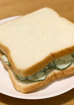 夏だ！きゅうりだ！きゅうりサンド-レシピのメイン写真