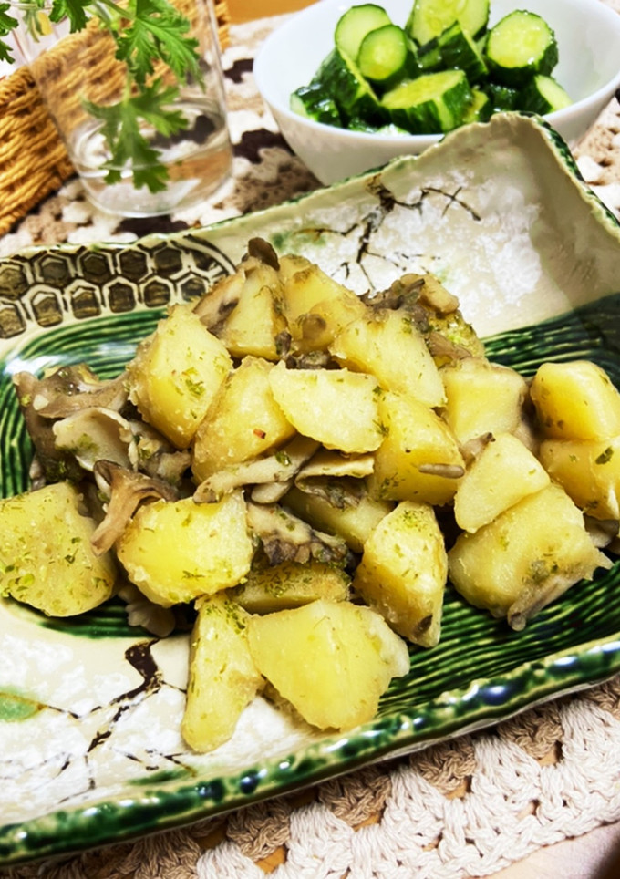 じゃがいもと舞茸のお手軽中華炒め-レシピのメイン写真