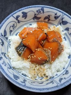 なんちゃってサーモンユッケ丼-レシピのメイン写真