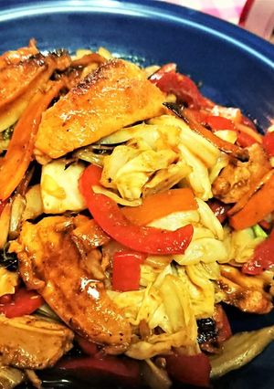 【鶏なんこつとキャベツのスパイシー炒め】-レシピのメイン写真