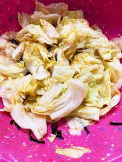 辛うま塩昆布レタスサラダ-レシピのメイン写真