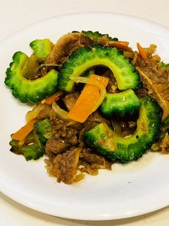ゴーヤと牛肉のカレーナンプラー炒め-レシピのメイン写真