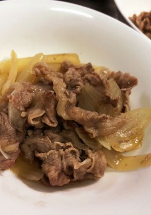 具材入れて煮るだけ◎簡単絶品牛丼-レシピのメイン写真