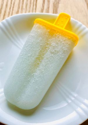 糖質オフ☆ソーダ味のアイスキャンディ♪-レシピのメイン写真